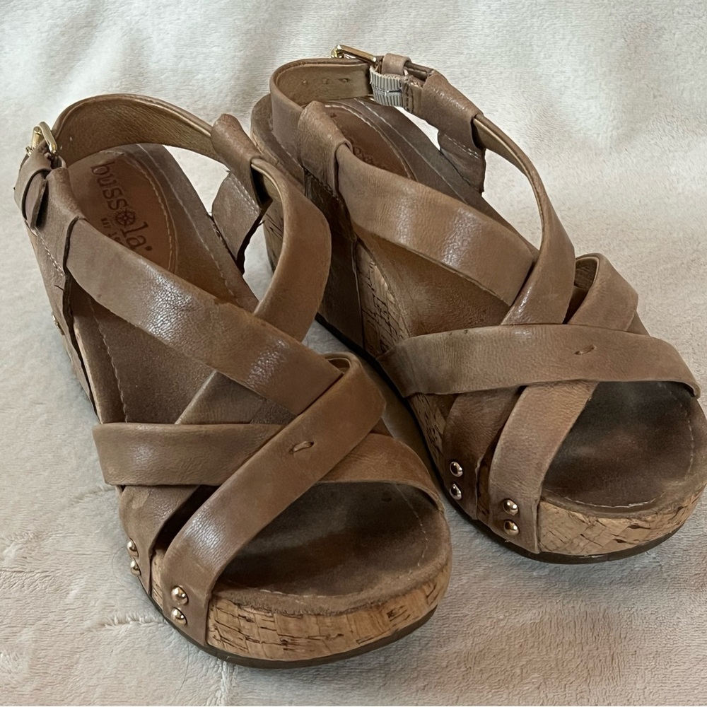 Bussola Tan Strappy Wedge Walking Sandals SUPER COMFY 6.5